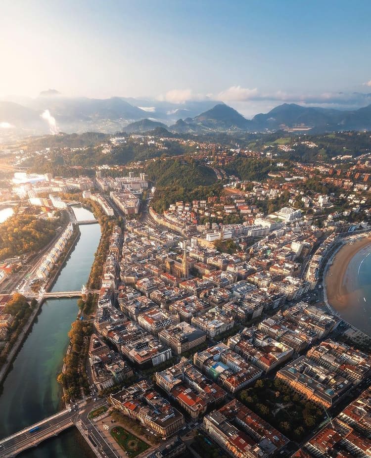 The picturesque city of San Sebastian - the best places to visit on spain
