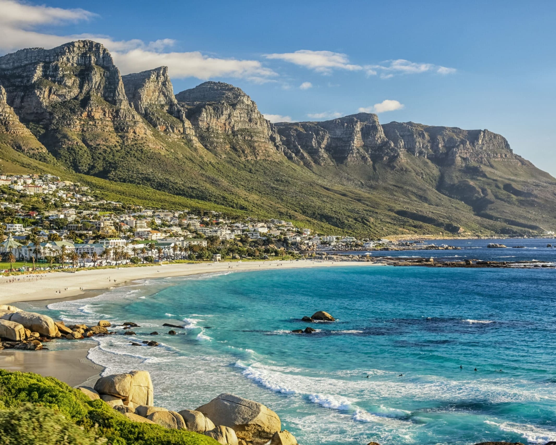 The beautiful city of Cape Town, with its gorgeous mountains white sand beaches and clear blue water