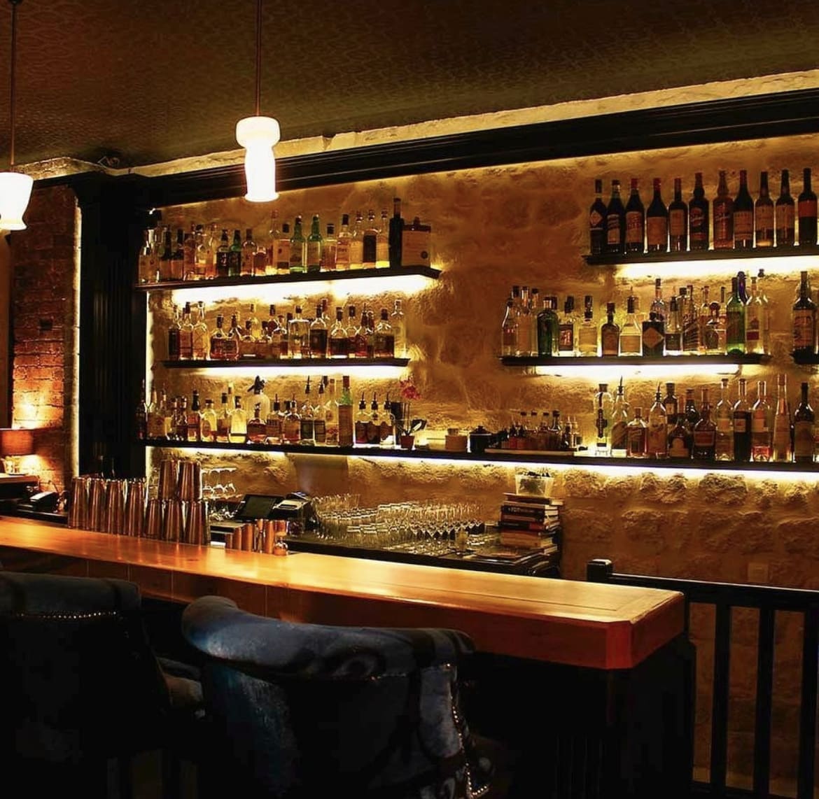 Little Red Door - 20 Best Bars in Paris