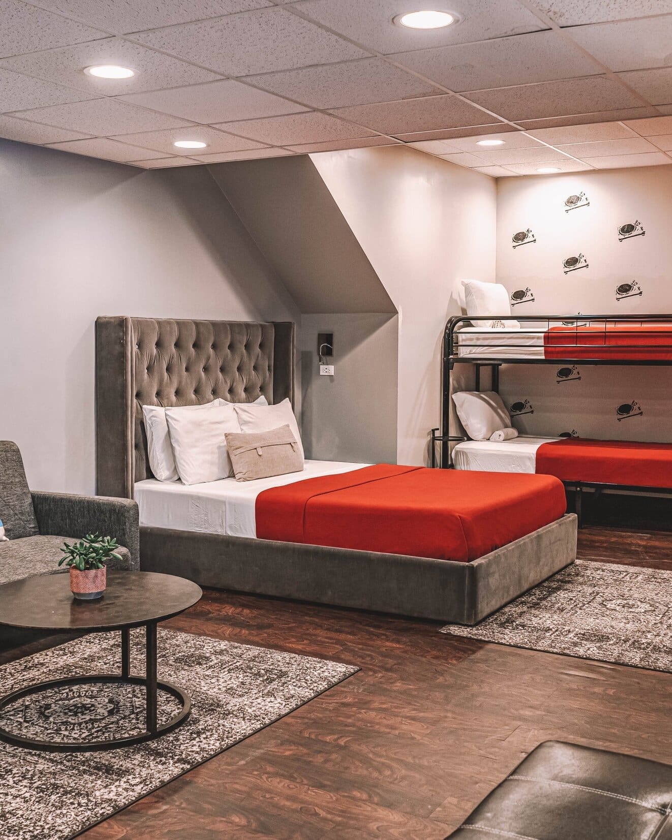 Chicago Getaway Hostel - Cheap Hotels in Chicago: Where to Stay for Less Than $100 a Night