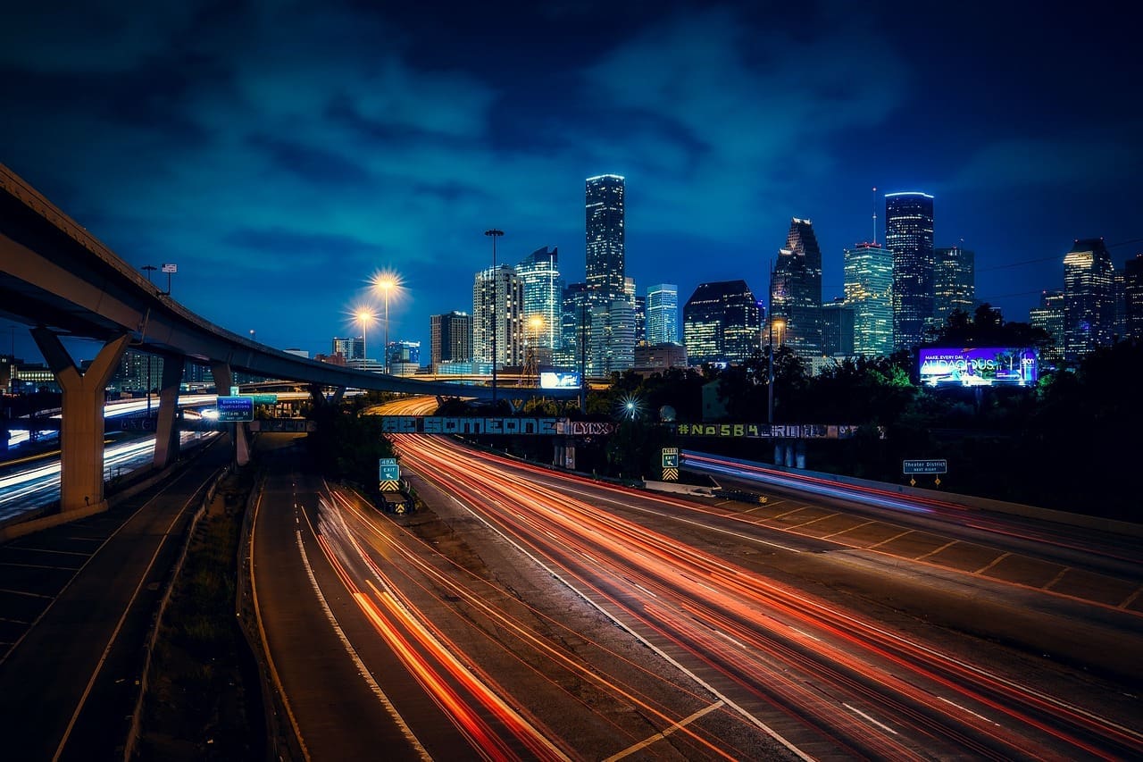 Texas Turning Skyscrapers Dark to Save Billions Of Birds