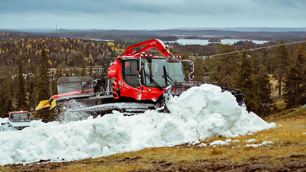 ski resorts storing snow