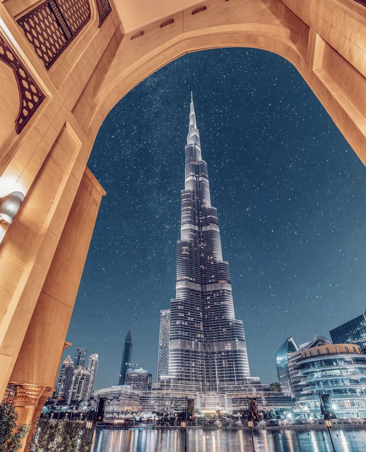 Burj Khalifa - The 16 Biggest Buildings In Dubai