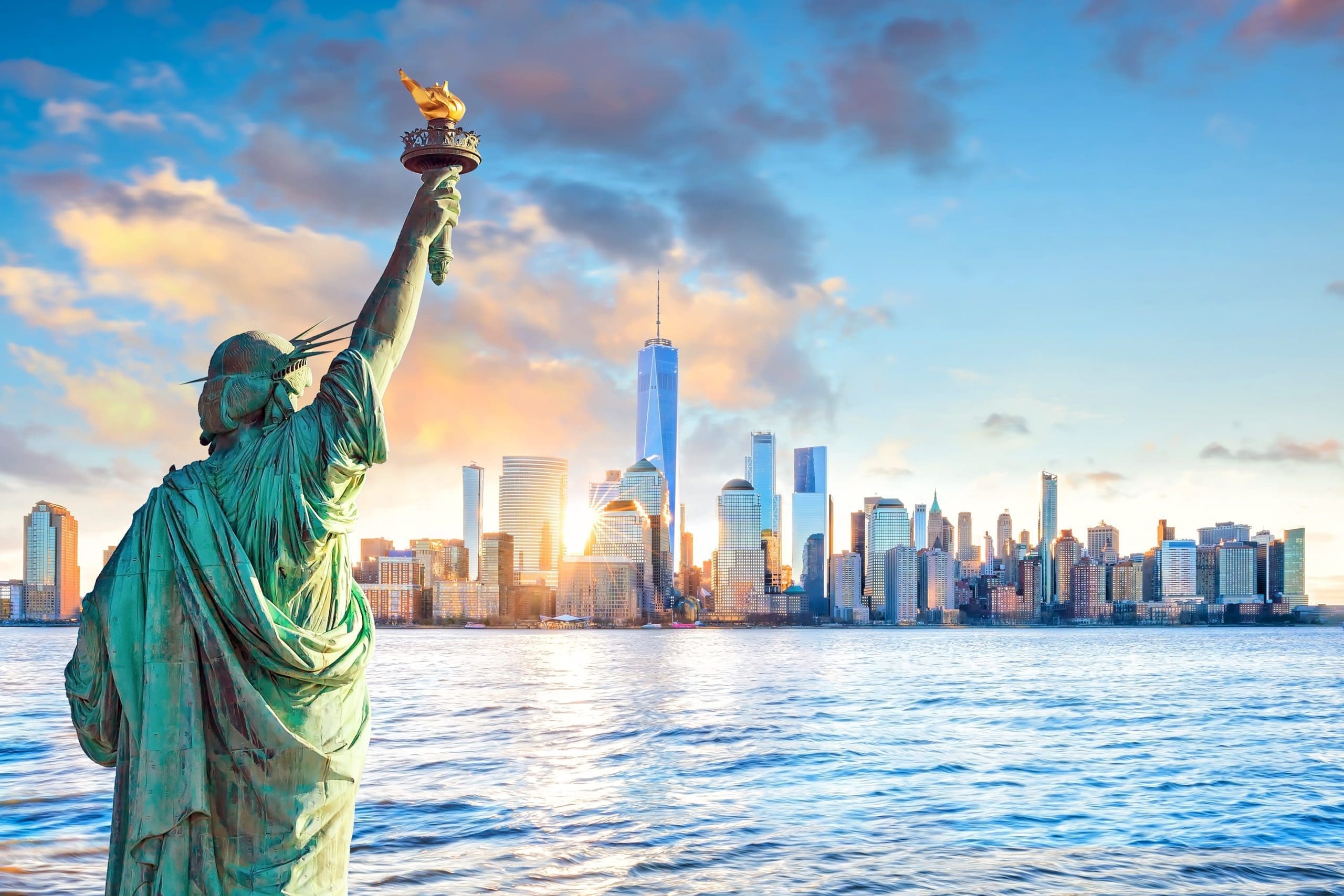 the statue of liberty - 11 Ideas For A Bucket List Vacation In The USA