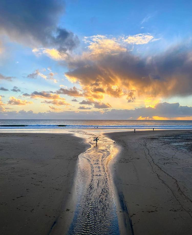 Sunset at Praia de Carcavelos - The 10 Most Beautiful Beaches In Portugal