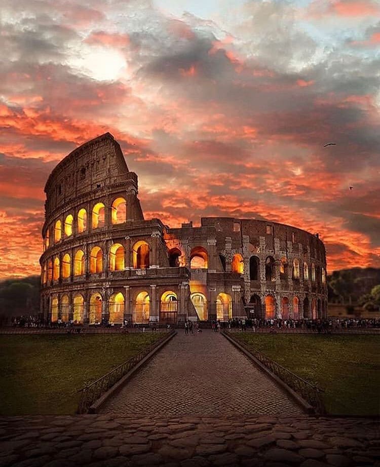 The colosseum, the home of gladiators - The best places to visit in italy