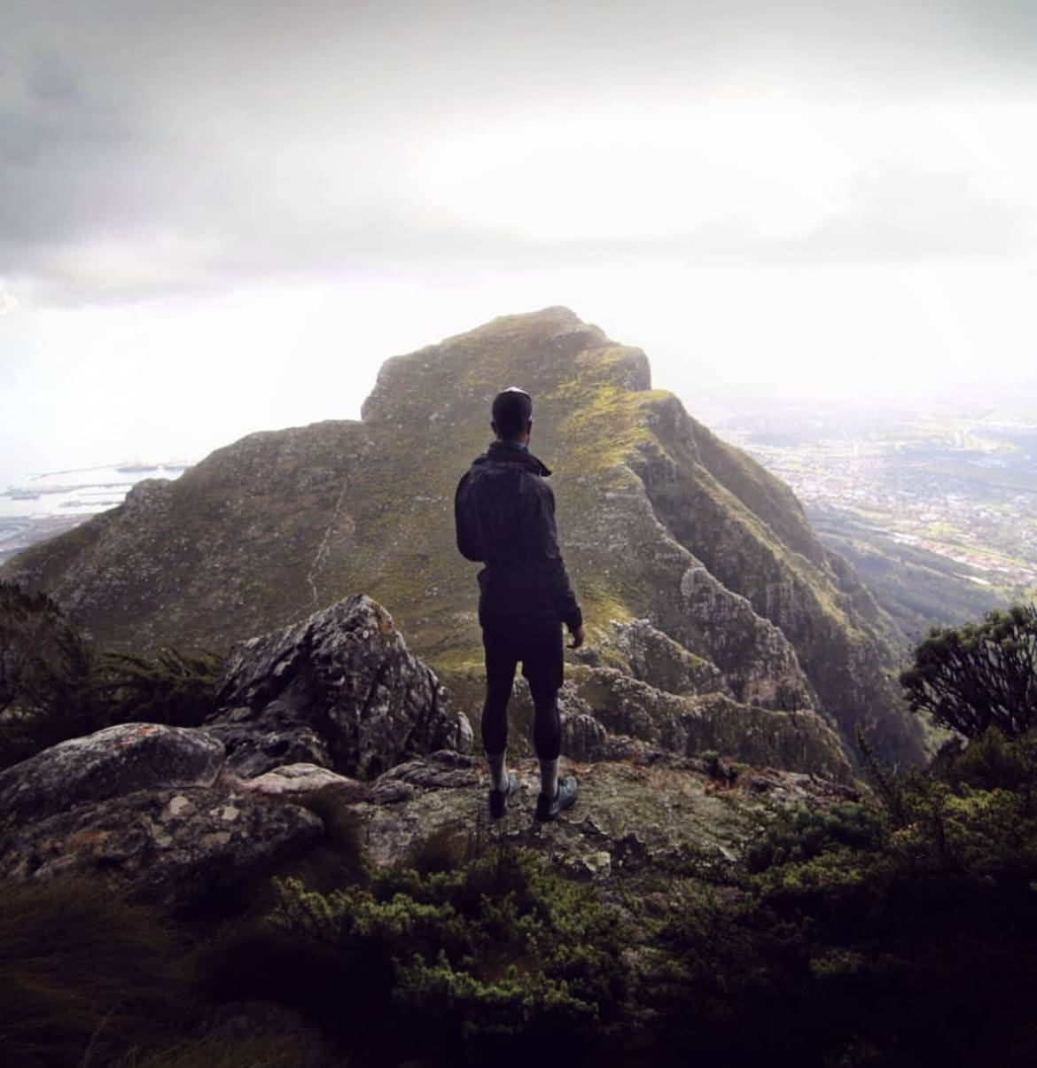 The incredible view over Table mountain near maclears beacon