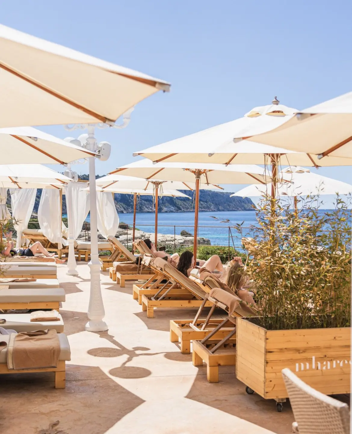 Mhares Beach Club, Mallorca