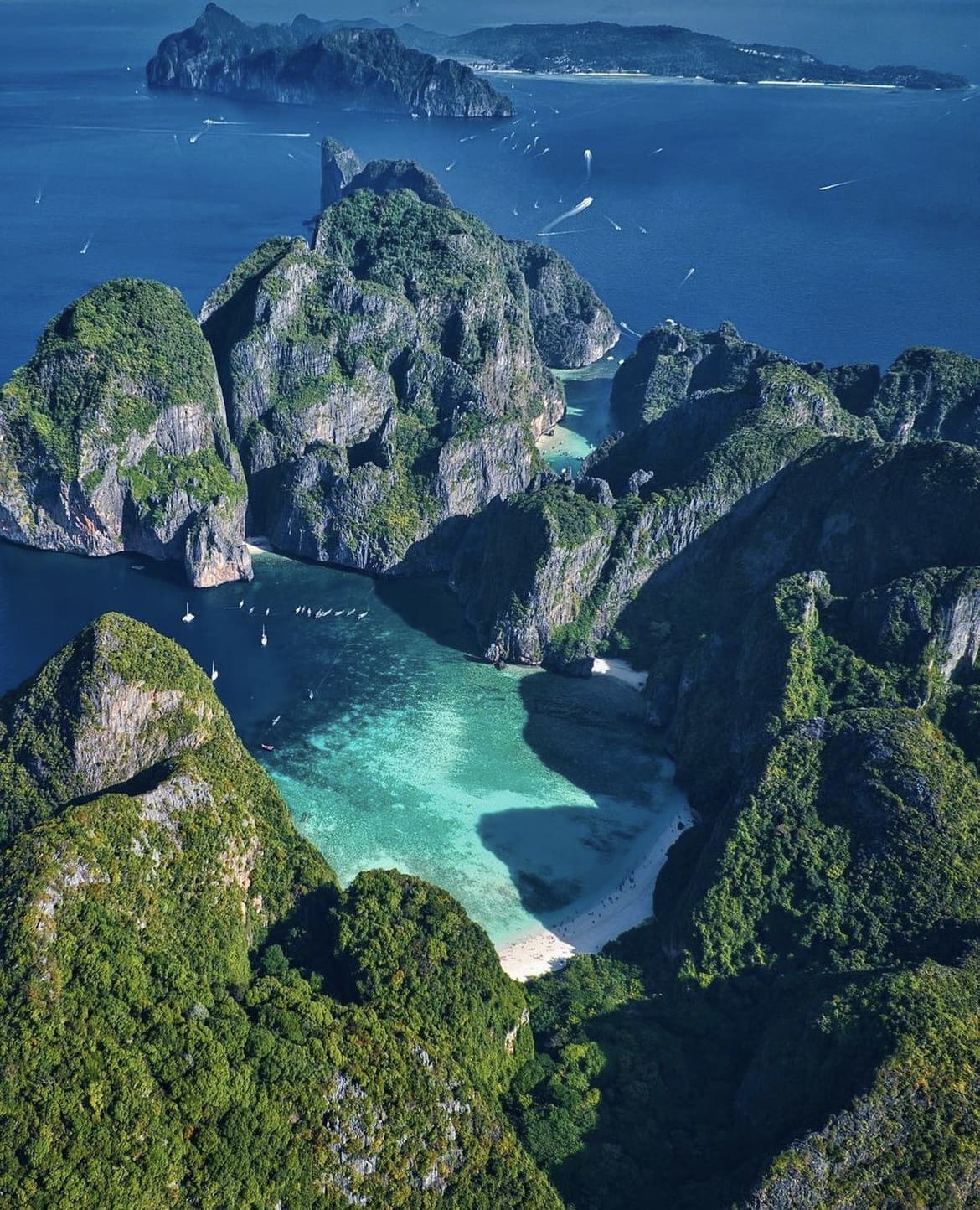Maya Bay, Koh Phi Phi