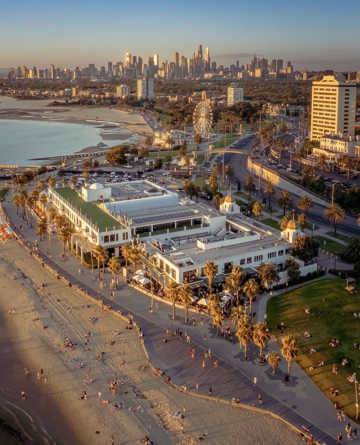 St. Kilda Beach - The Top 10 Beaches in Melbourne, Australia