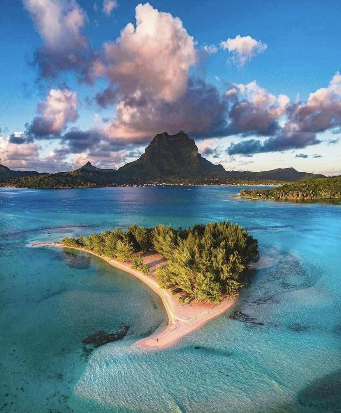 Bora Bora - The 10 Best Places To Scuba Dive In French Polynesia