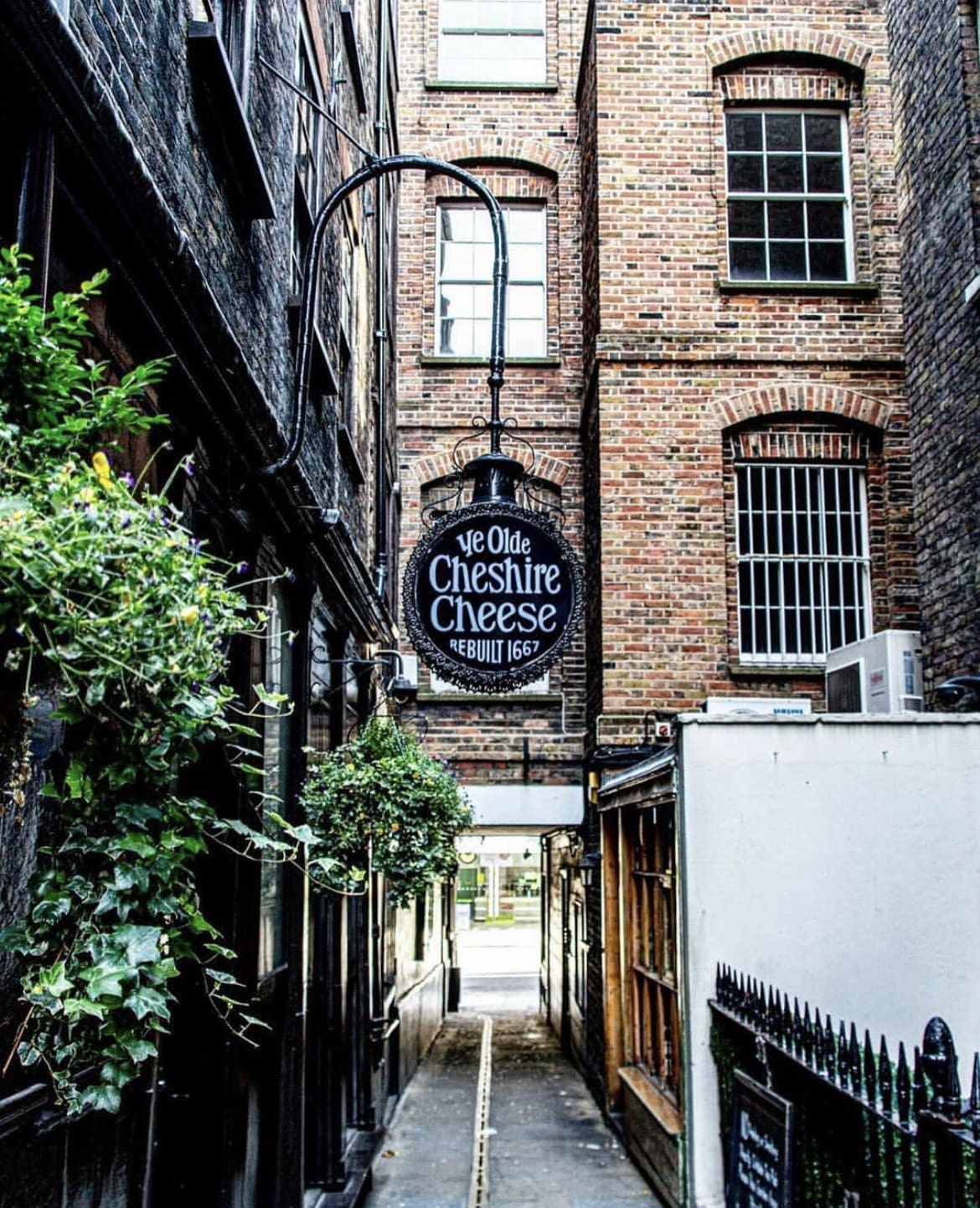 Ye Olde Cheshire Cheese