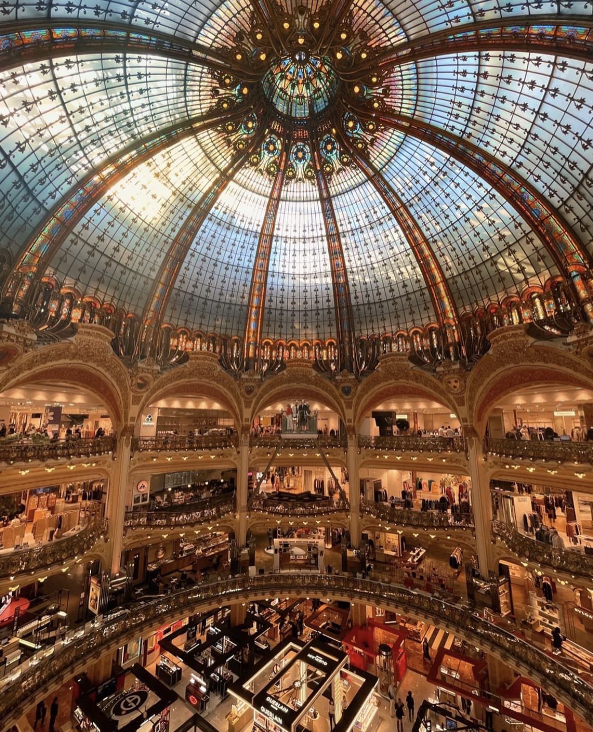 Galeries Lafayette - Discover the Best Shopping Centres in Paris