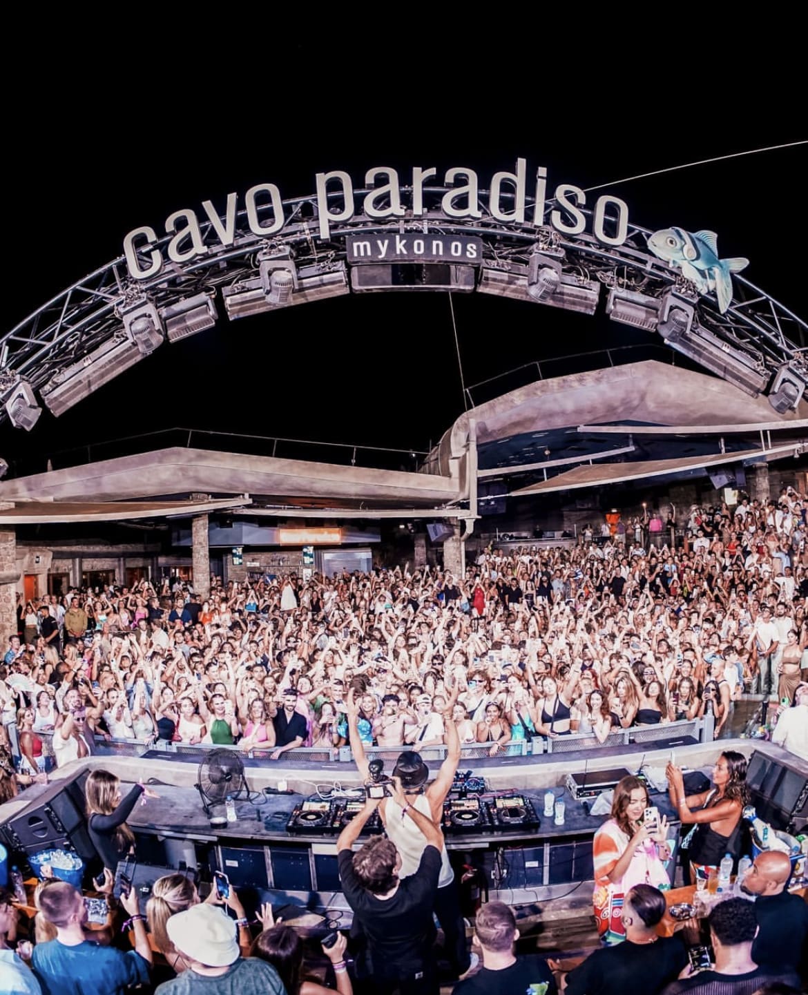 Cavo Paradiso, Mykonos